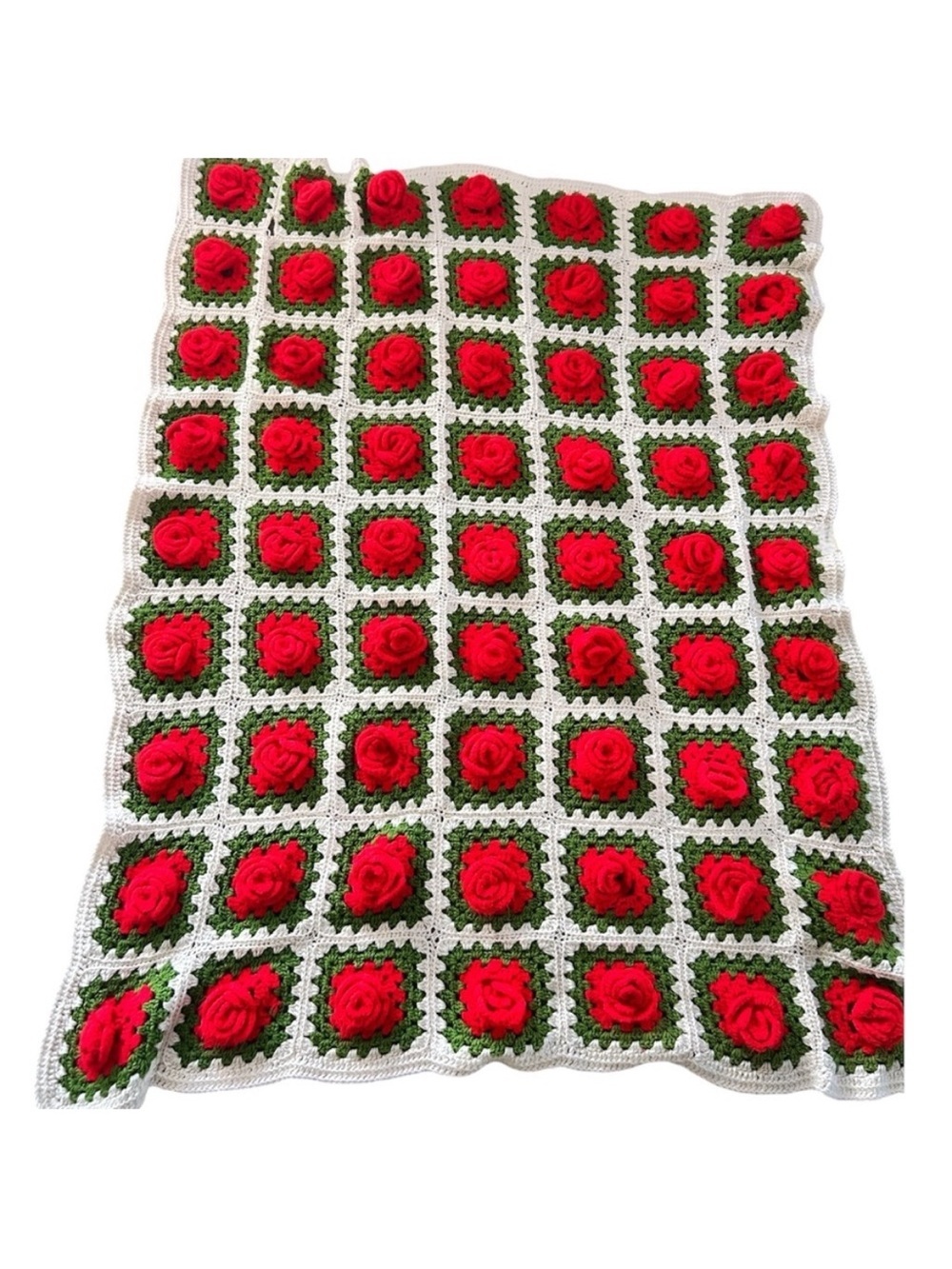 Handmade Vtg 3D Crochet Granny Square Red Roses Ivory Green Throw Afghan Blanket